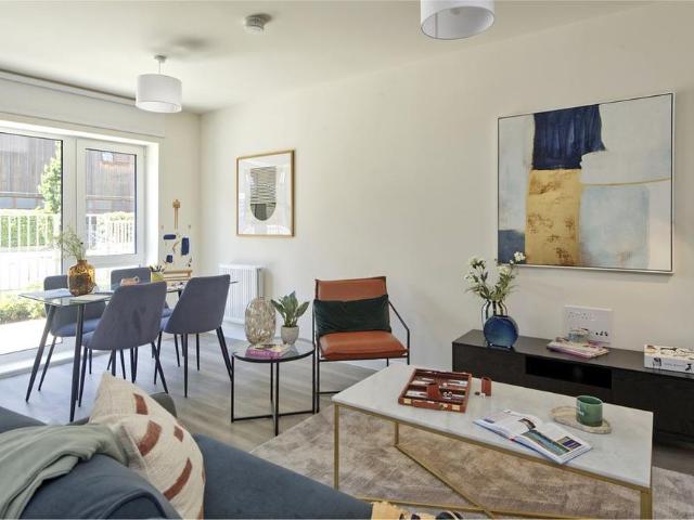 Apartment for rent in Springfield Place, Greater London
