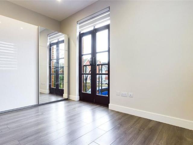 Apartment for rent in Theale, West Berkshire