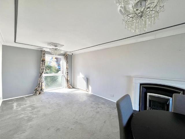 Apartment for rent in Crownhill, Plymouth