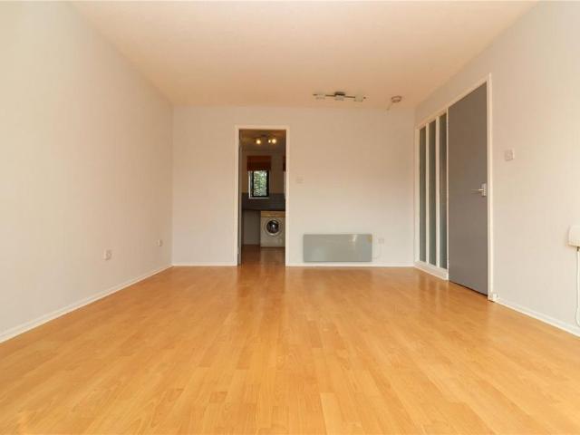 Apartment for rent in Maryhill Park, Kelvindale