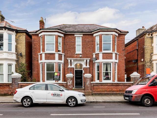 Flat for rent in Southsea, City Of Portsmouth