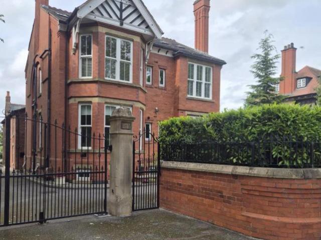 Flat for rent in Wigan, Greater Manchester