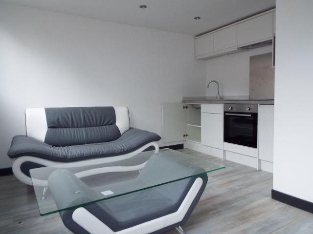 Flat for rent in Stirchley, West Midlands