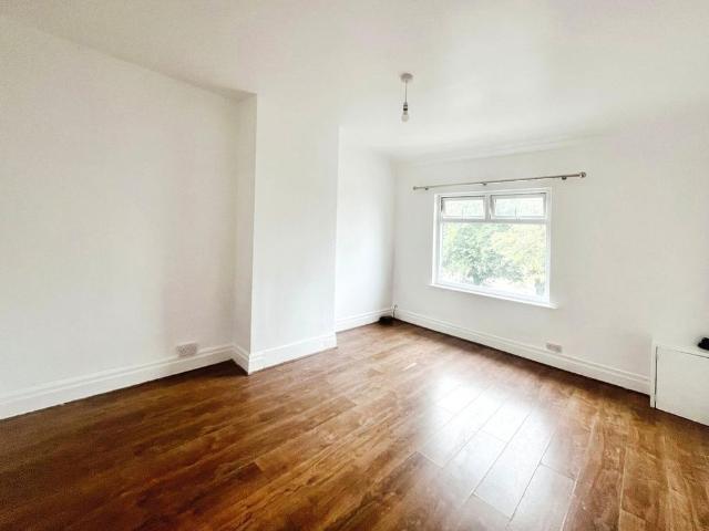 Apartment for rent in Rainhill, St Helens
