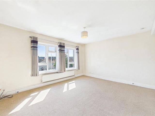 Apartment for rent in Reading, West Berkshire