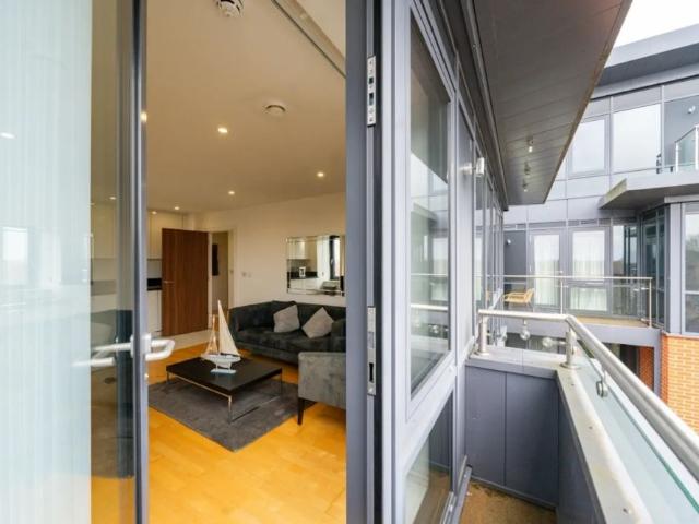 Apartment for rent in Roehampton, Greater London