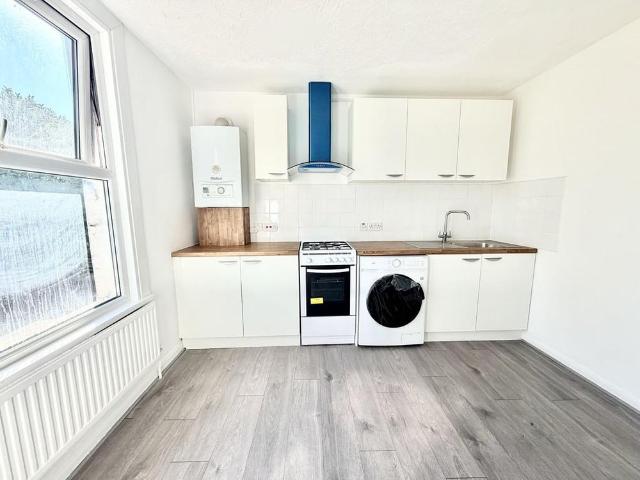 Apartment for rent in London Borough of Croydon, Greater London