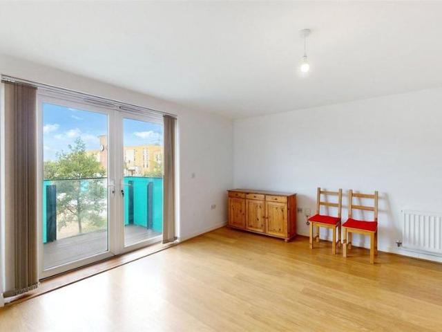 Apartment for rent in Barking Riverside, Greater London