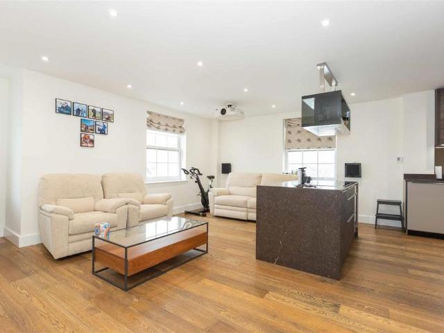 Apartment for rent in West Worthing, Worthing