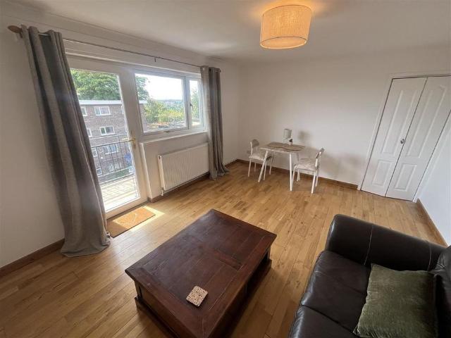 Apartment for rent in Broomhill, South Yorkshire
