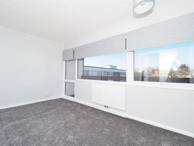 Apartment for rent in Chigwell, Epping