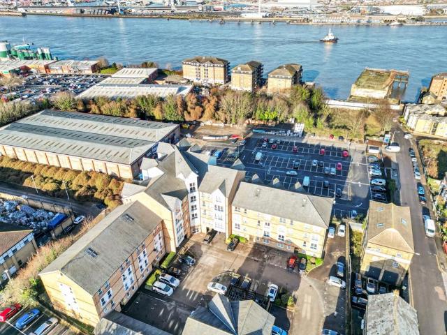 Flat for rent in Hamerton, Kent
