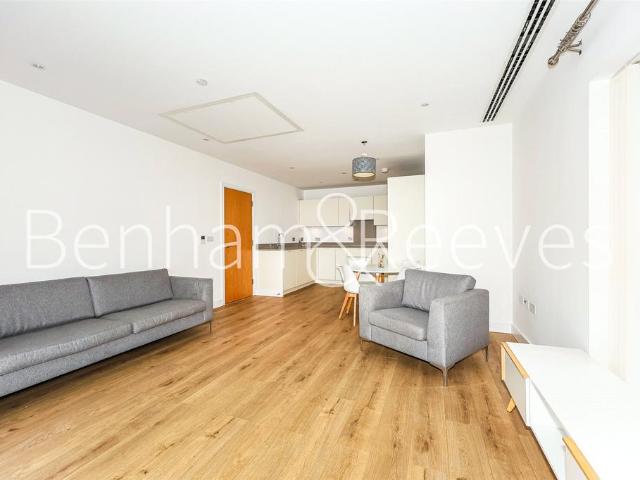 Flat for rent in London Borough of Croydon, Selhurst