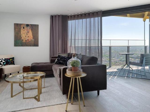Apartment for rent in Kennington, Greater London