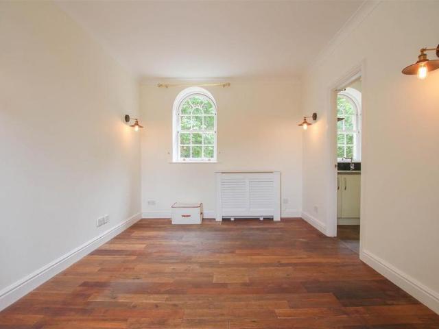 Apartment for rent in Pleasant Valley, Duton Hill
