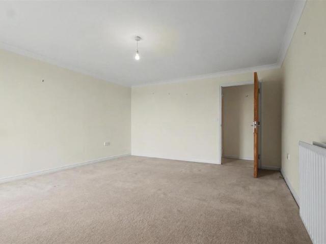 Apartment for rent in Chesterton, Arbury