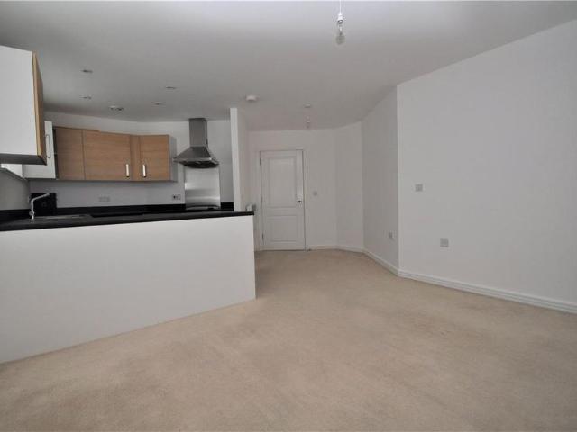 Apartment for rent in St. Mildred's, The Bridge