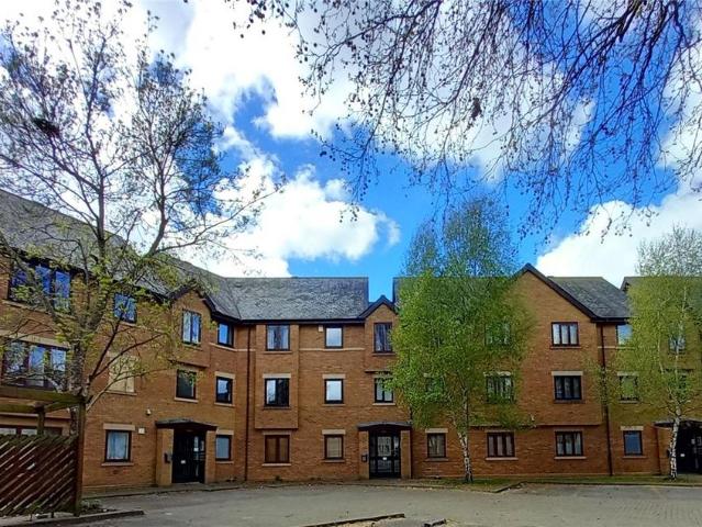 Flat for rent in St Ebbes, The Slade