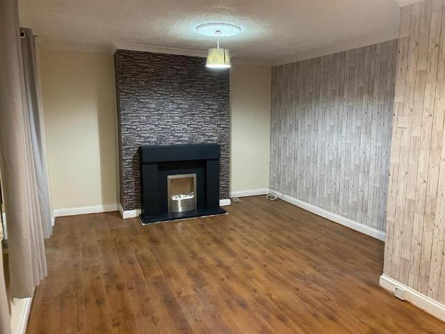 Flat for rent in Hebburn, Tyne And Wear