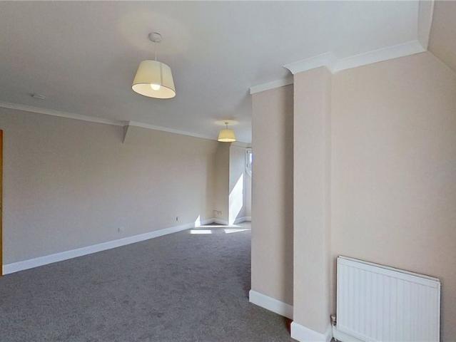 Apartment for rent in Trinity, Scotland