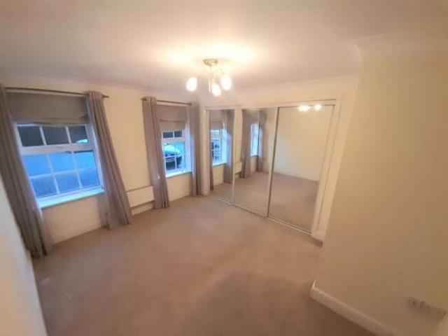 Apartment for rent in Weedon Bec