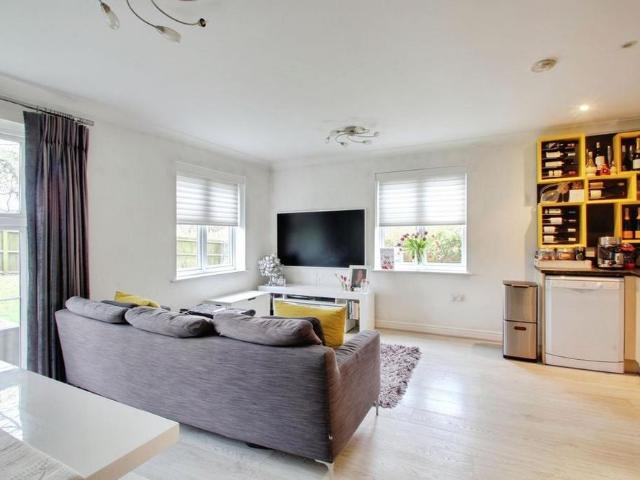 Apartment for rent in Datchet, Windsor and Maidenhead