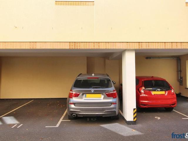 Apartment for rent in London Borough of Lewisham, Greater London