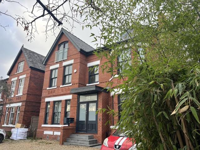 Flat for rent in Georgia, Greater Manchester