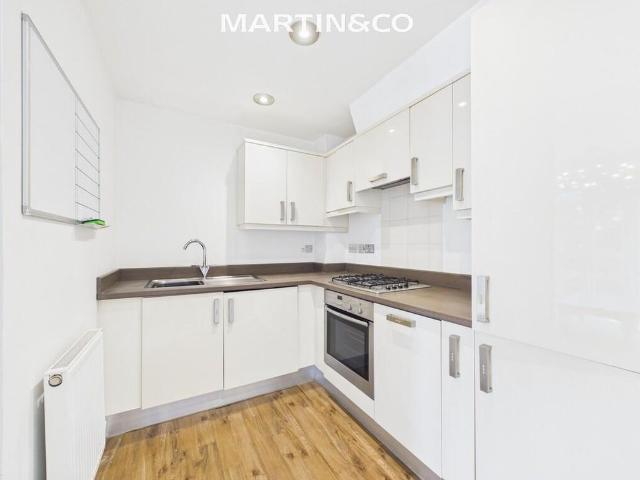 Apartment for rent in Egham, Runnymede