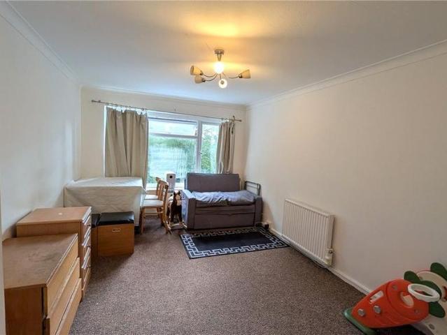Apartment for rent in Sherwood, Sandown Park