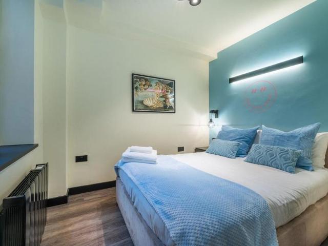 Apartment for rent in Soho, Greater London