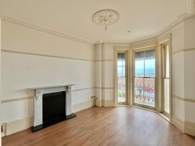 Apartment for rent in Foord, Folkestone and Hythe