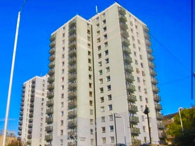 Flat for rent in East Cliff, Acol