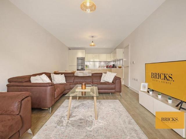 Apartment for rent in Harold Wood, Greater London