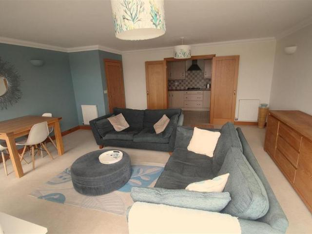 Apartment for rent in Poole