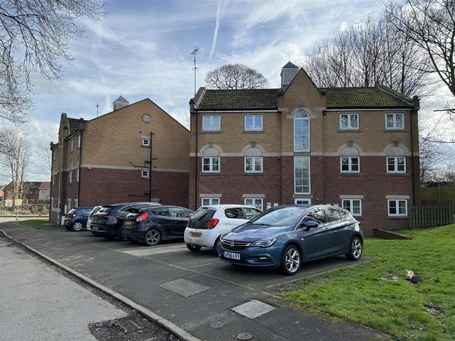 Flat for rent in Pinxton, Elmton