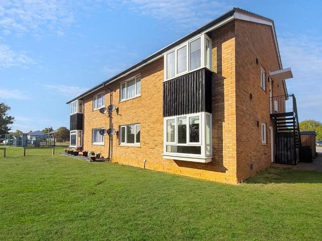 Flat for rent in Rendlesham, East Suffolk