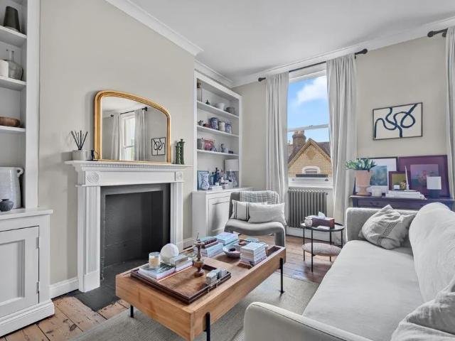 Apartment for rent in London Borough of Hammersmith and Fulham, Greater London