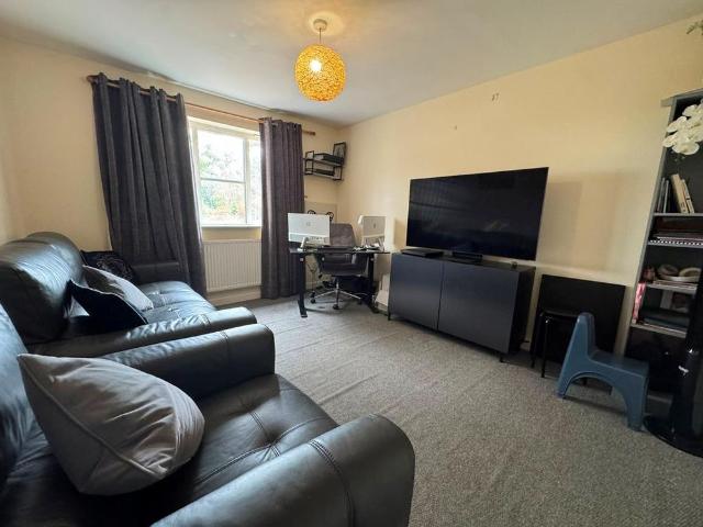 Apartment for rent in Newcourt, Watergate