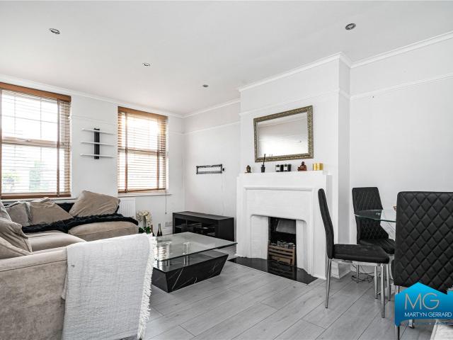 Apartment for rent in Friern Barnet, Greater London