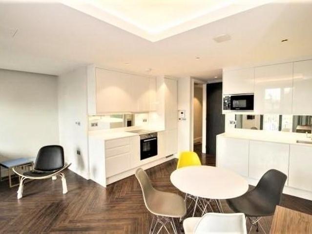 Apartment for rent in Walworth, Greater London