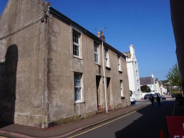 Flat for rent in St Helier