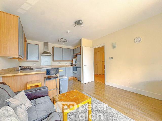 Apartment for rent in Castle Quarter, Cardiff