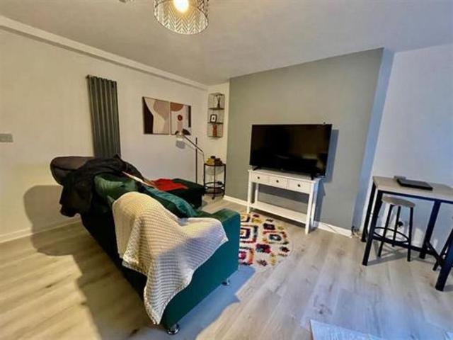 Apartment for rent in St. Woolos, Newport