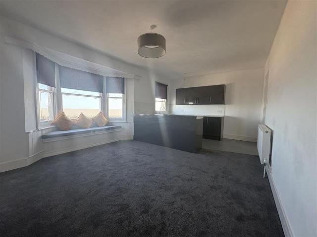 Apartment for rent in Oxenden, The Bridge