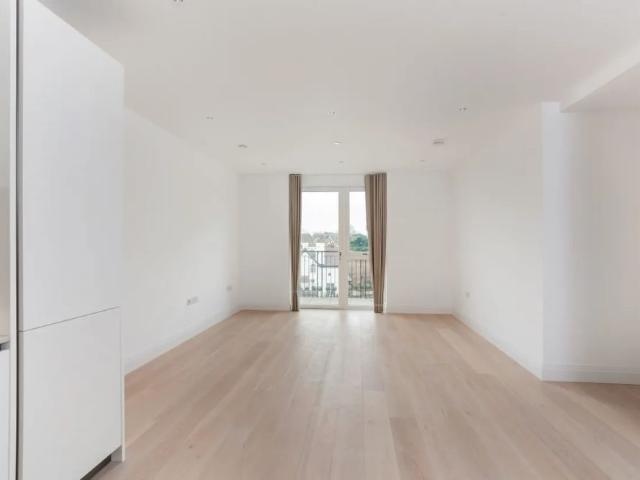 Apartment for rent in London Borough of Richmond upon Thames, Greater London