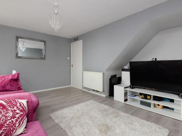 Apartment for rent in Midway, Kent