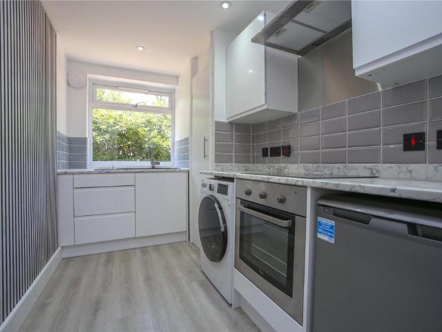 Flat for rent in Rowanfield, Golden Valley