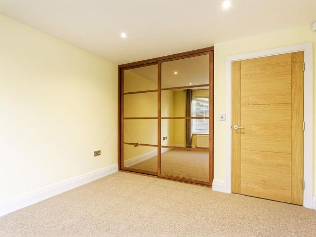 Apartment for rent in Binfield