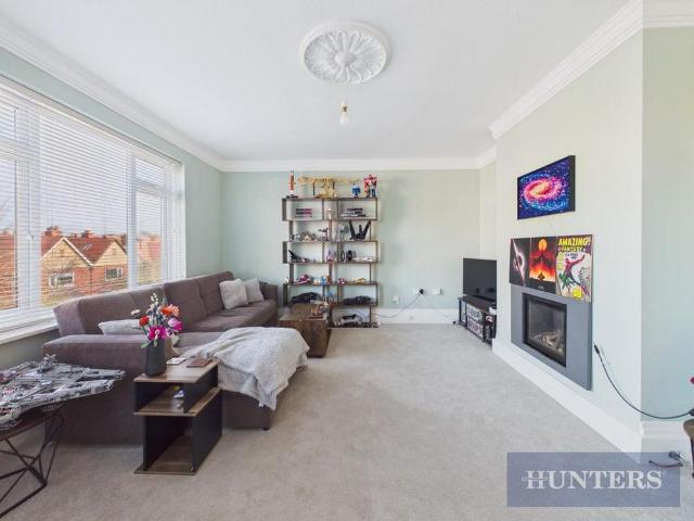 Apartment for rent in South Cliff, Kepwick